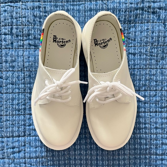 Dr. Martens 1461 Pride Derby Smooth Leather Oxford
Shoes in White Women 6 Men 5 - Picture 3 of 5
